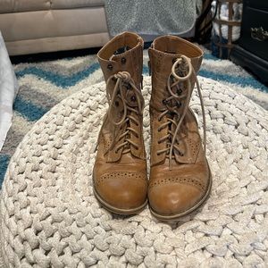 Tan, lace up combat boots, size 7, lightly used